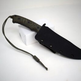 a Kydex sheath for the Chris Reeve Pacific with a cord attached to it.