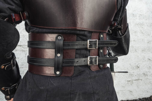 a view of the buckles and straps in the back of the kidney belt